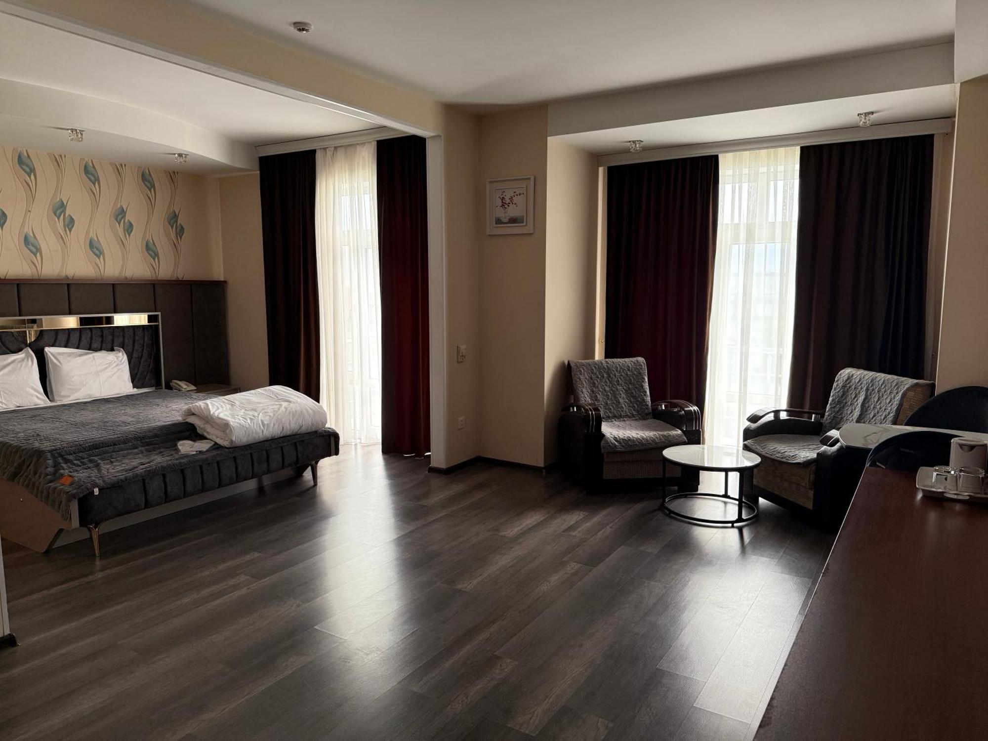 Aef Hotel Μπακού Εξωτερικό φωτογραφία